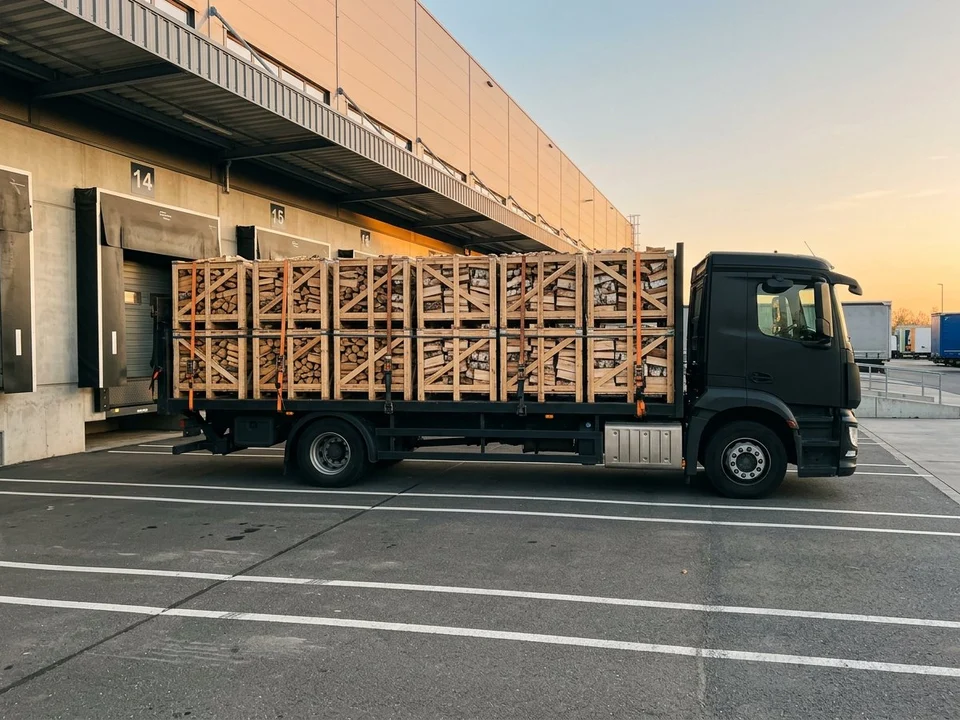 Аккуратная доставка для партии Газопровод